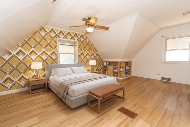 3910 W 83rd Street, Chicago, IL 60652