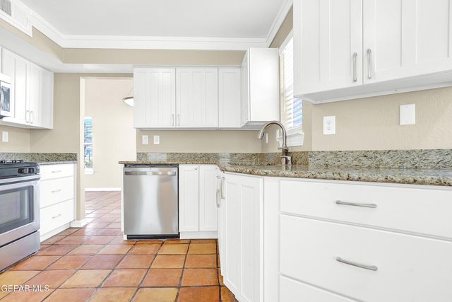 1432 BLACK RIDGE Drive, El Paso, TX 79912