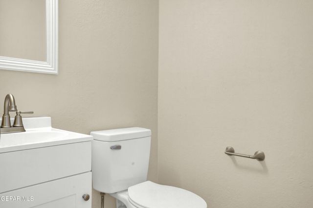 1432 BLACK RIDGE Drive, El Paso, TX 79912