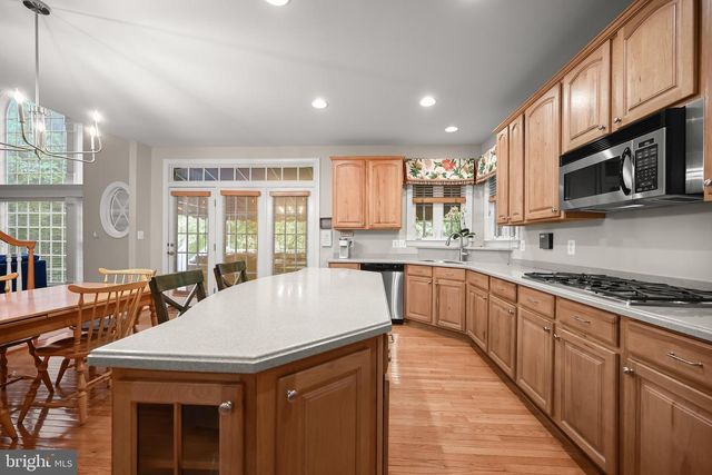 822 QUEENS PARK DR, Owings Mills, MD 21117