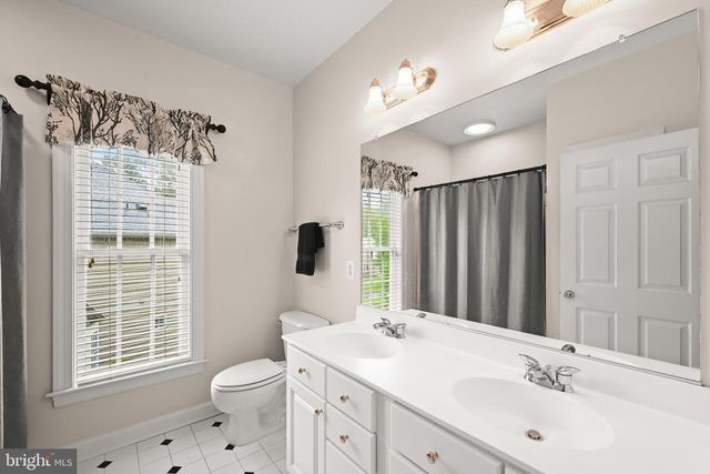 822 QUEENS PARK DR, Owings Mills, MD 21117