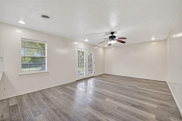 9667 Meadowvale Drive, Houston, TX 77063