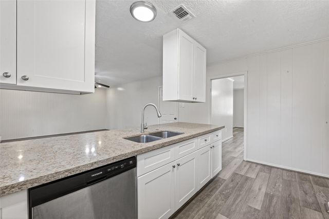 9667 Meadowvale Drive, Houston, TX 77063