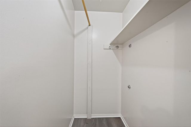 9667 Meadowvale Drive, Houston, TX 77063