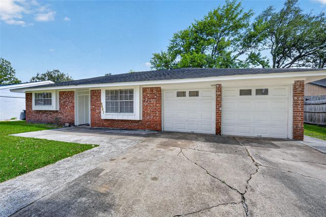 9667 Meadowvale Drive, Houston, TX 77063