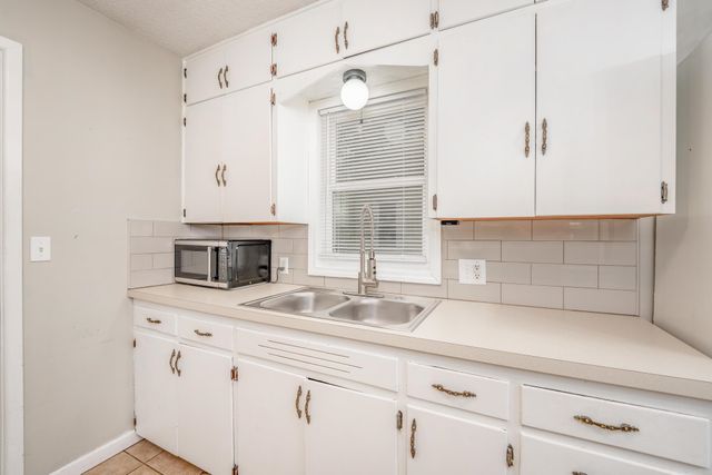 909 N Derby, Derby, KS 67037