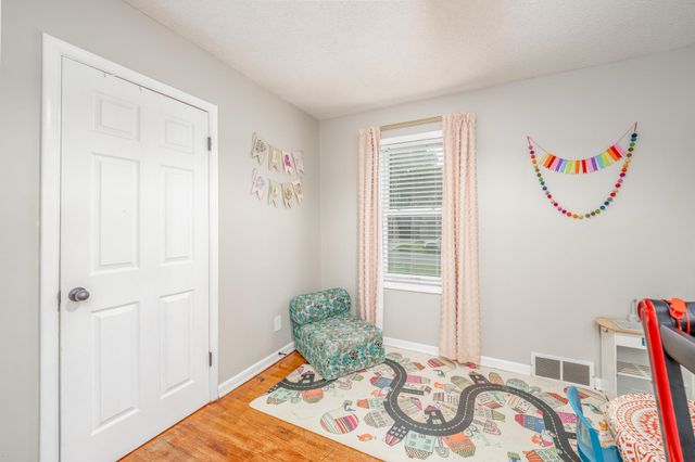 909 N Derby, Derby, KS 67037