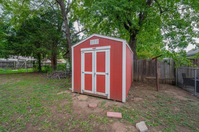 909 N Derby, Derby, KS 67037