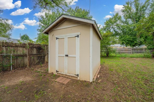 909 N Derby, Derby, KS 67037