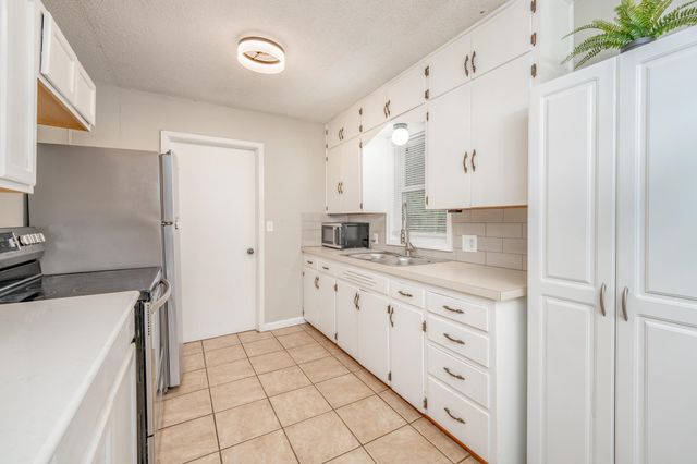 909 N Derby, Derby, KS 67037