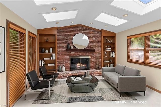 900 Brintonial Way, Winston-salem, NC 27104