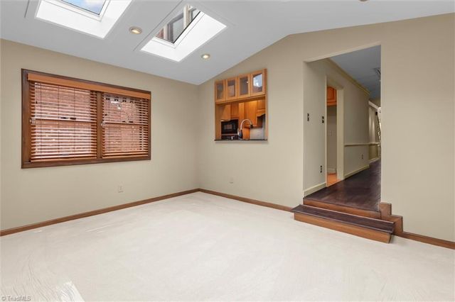 900 Brintonial Way, Winston-salem, NC 27104