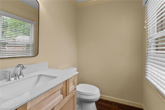 900 Brintonial Way, Winston-salem, NC 27104