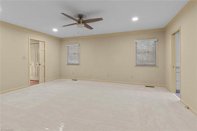900 Brintonial Way, Winston-salem, NC 27104