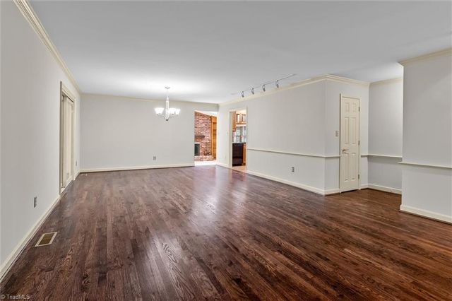 900 Brintonial Way, Winston-salem, NC 27104