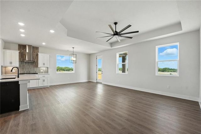 1705 NW 105th Terrace, Kansas City, MO 64155