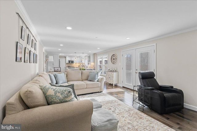 15401 SILVAN GLEN DR, Dumfries, VA 22025