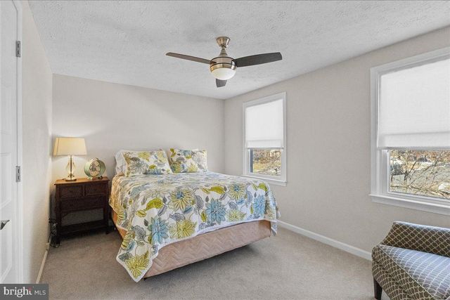 15401 SILVAN GLEN DR, Dumfries, VA 22025