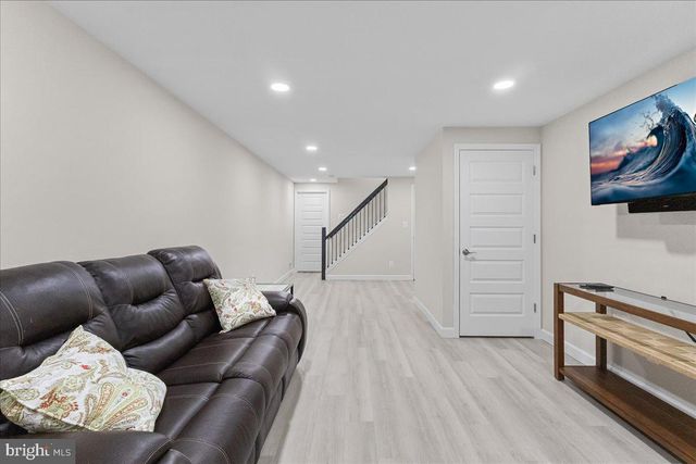 15401 SILVAN GLEN DR, Dumfries, VA 22025