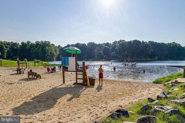 15401 SILVAN GLEN DR, Dumfries, VA 22025