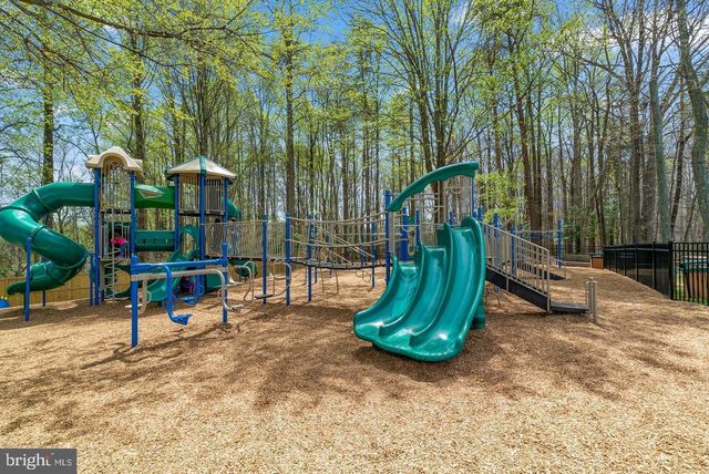 15401 SILVAN GLEN DR, Dumfries, VA 22025