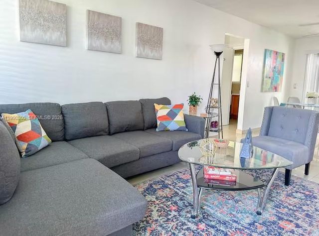 650 NE 15TH ST, Fort Lauderdale, FL 33304