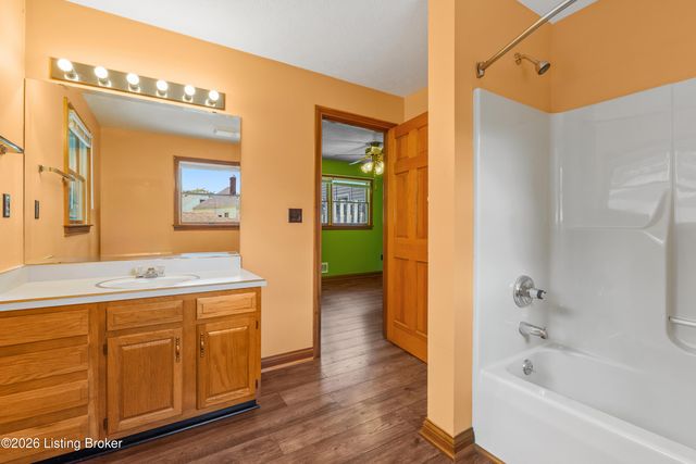 4814 S 4th St, Louisville, KY 40214