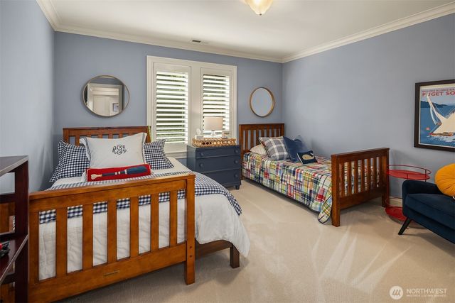 13364 Bridgestone Court NE, Bainbridge Island, WA 98110