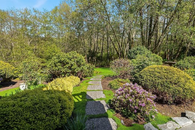 13364 Bridgestone Court NE, Bainbridge Island, WA 98110