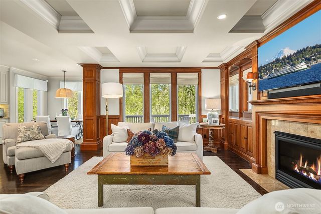 13364 Bridgestone Court NE, Bainbridge Island, WA 98110
