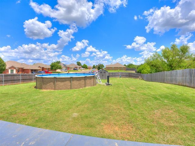 1917 Pelham Circle, Norman, OK 73071