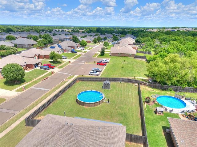 1917 Pelham Circle, Norman, OK 73071