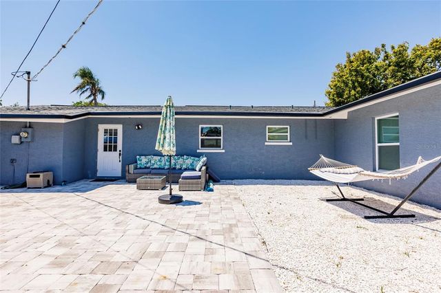 6009 LORDS AVENUE, Sarasota, FL 34231