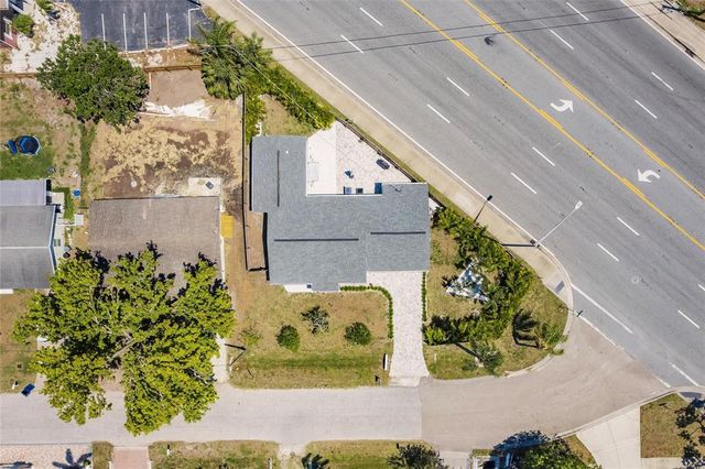 6009 LORDS AVENUE, Sarasota, FL 34231