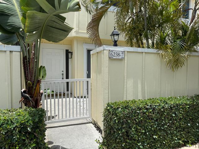 6238 Riverwalk Lane 7, Jupiter, FL 33458