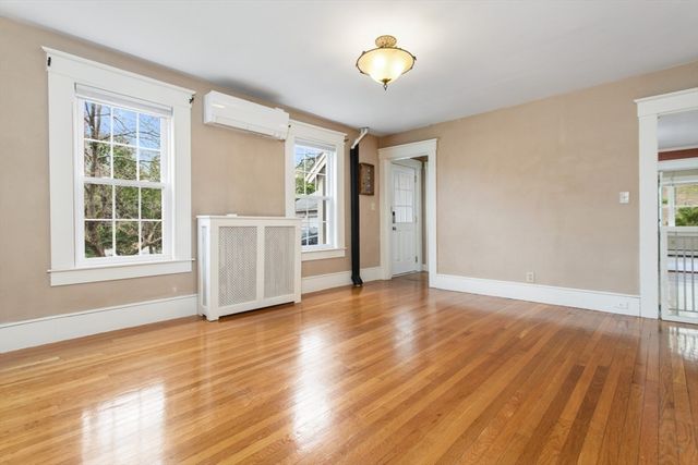 856 Main Street, Reading, MA 01867