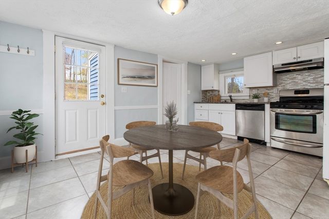 856 Main Street, Reading, MA 01867