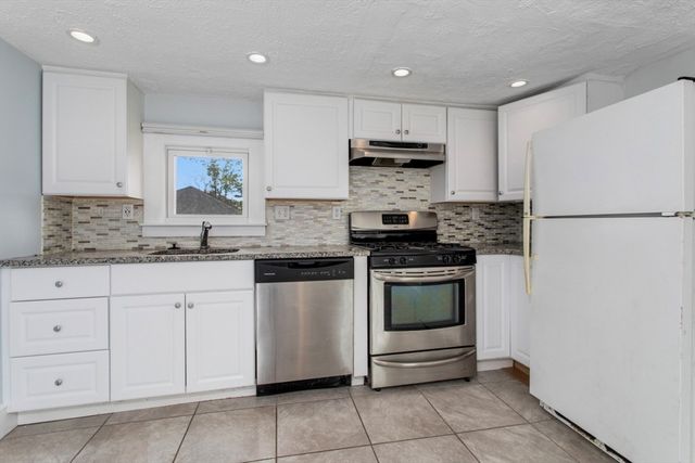 856 Main Street, Reading, MA 01867