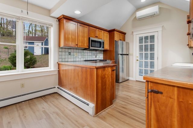 856 Main Street, Reading, MA 01867