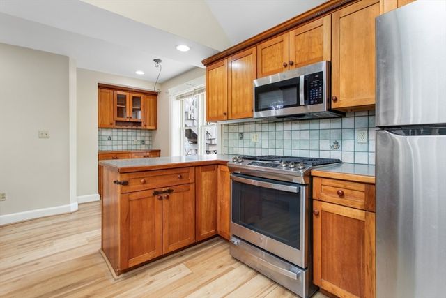 856 Main Street, Reading, MA 01867