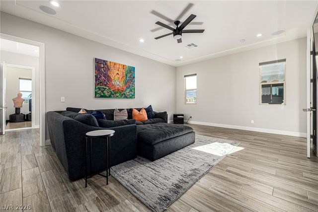 4104 San Capri Way, Las Vegas, NV 89141