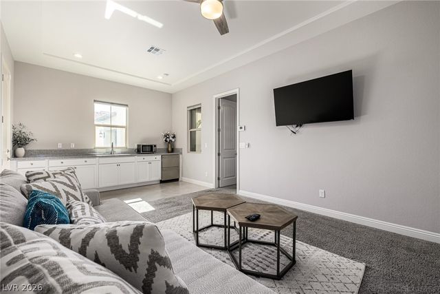 4104 San Capri Way, Las Vegas, NV 89141