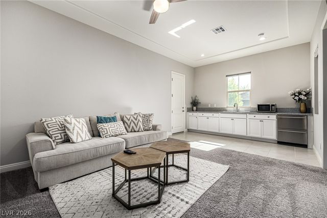 4104 San Capri Way, Las Vegas, NV 89141