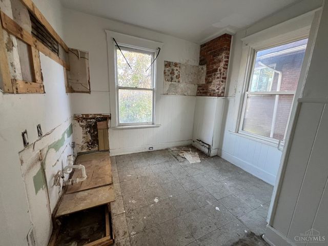 2600 Melrose Avenue, Cincinnati, OH 45206