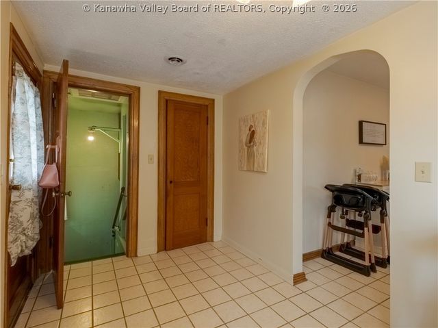 339 17th Street, Dunbar, WV 25064