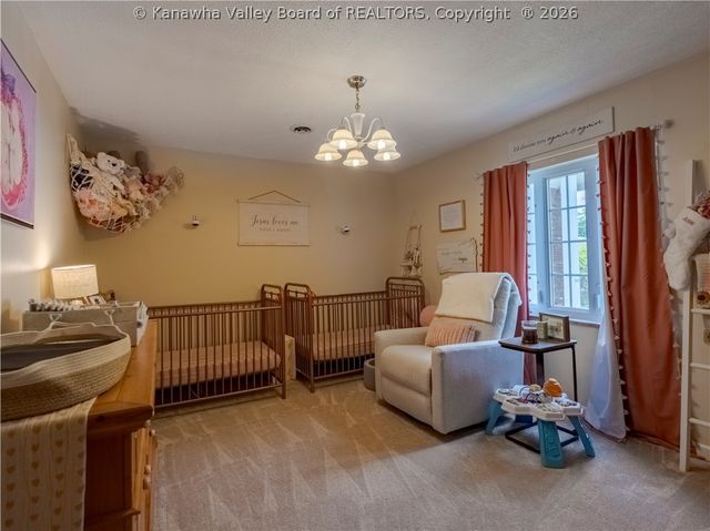 339 17th Street, Dunbar, WV 25064