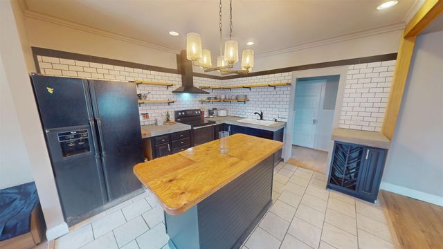 2922 Piedmont Road, Huntington, WV 25704