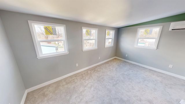 2922 Piedmont Road, Huntington, WV 25704