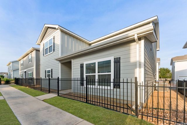 10811 Emerick, San Antonio, TX 78252