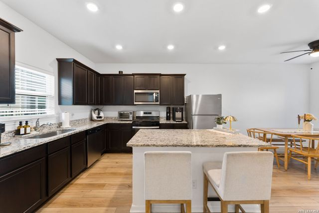 10811 Emerick, San Antonio, TX 78252